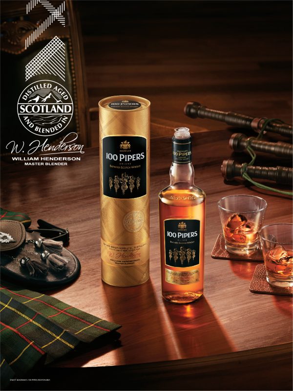 100 Pipers Deluxe Whisky 1000ML